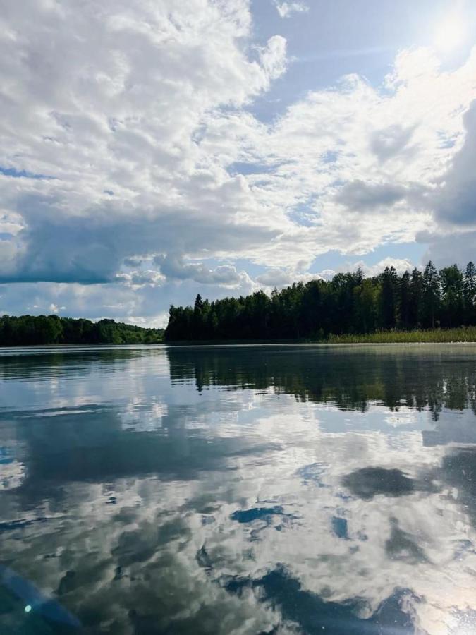 Brivdienu Maja Ezerkalni Myza Dzirtsiyems Exterior foto