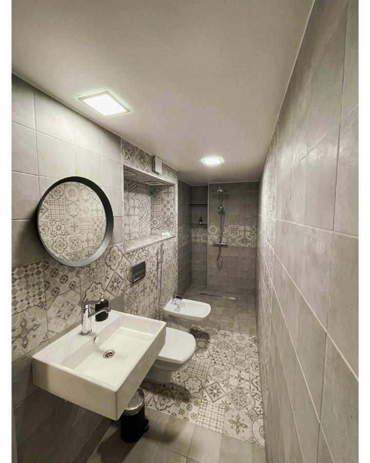 Brivdienu Maja Ezerkalni Myza Dzirtsiyems Exterior foto